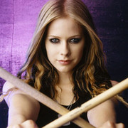 Avril Lavigne the best!!!  Sarah Michell Gellar too! группа в Моем Мире.