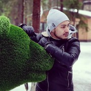 Axror Ahmedov on My World.