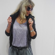 Оксана Оксана on My World.